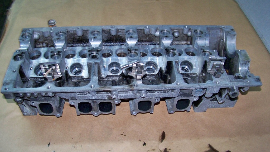 ГБЦ — Volkswagen T5 2.5 TDI AXD 2004 р.