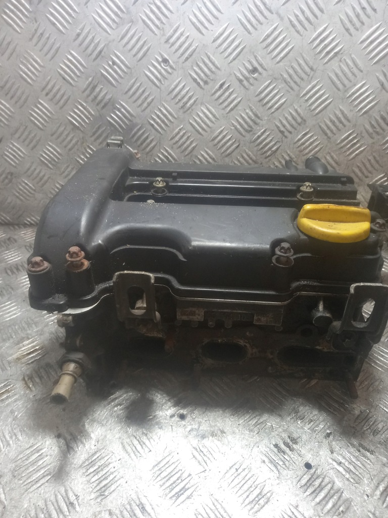 ГБЦ — Opel CORSA 1.0 бензин 48KW (65 HP) 55564106 A10XEP 2011