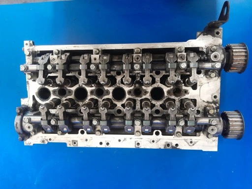 ГБЦ — VIVARO TRAFIC PRIMASTAR 01-14 2.5 DCI G9U 8200408642